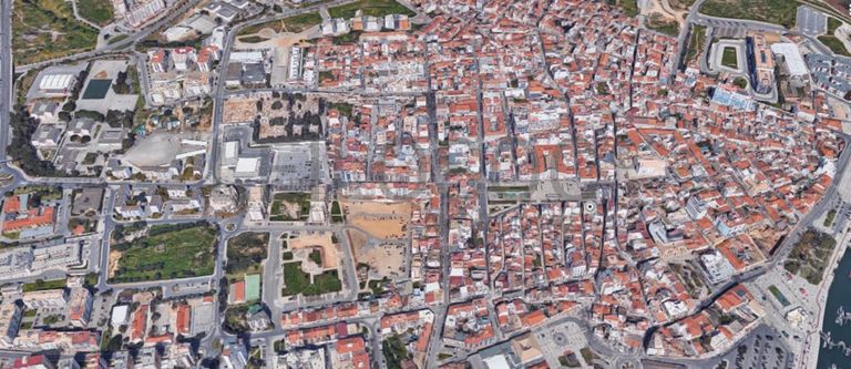 Edifício de 6 pisos para Escritórios · Portimão