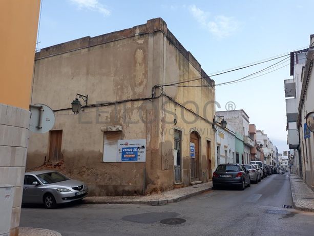 Armazém em Ruínas · Portimão