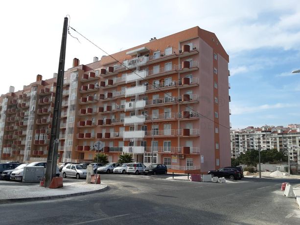 Apartamento T2 · Sintra