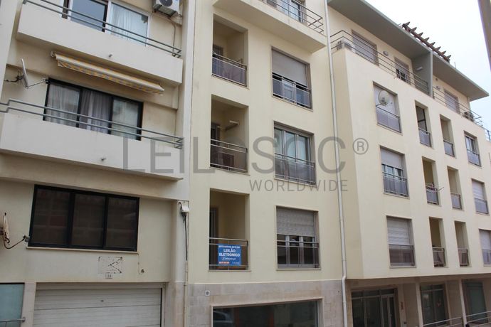 Apartamento T2 · Sesimbra