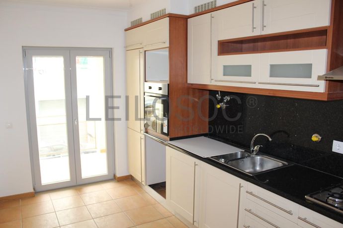Apartamento T2 · Sesimbra