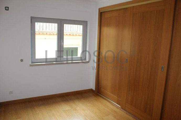 Apartamento T2 · Sesimbra