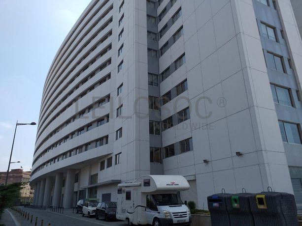 Apartamento T3 + Lugar de Garagem + Arrumo · V. N. de Gaia