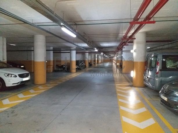 Apartamento T3 + Lugar de Garagem + Arrumo · V. N. de Gaia