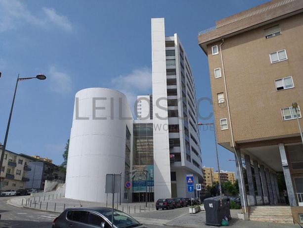 Apartamento T3 + Lugar de Garagem + Arrumo · V. N. de Gaia