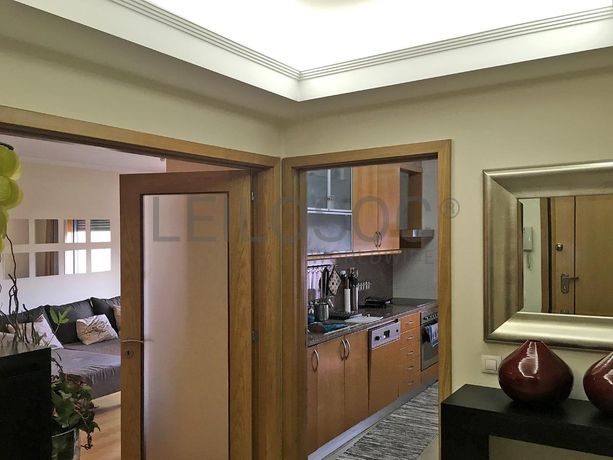 Apartamento T2 + Lugar de Garagem · Rio Tinto