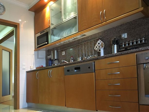 Apartamento T2 + Lugar de Garagem · Rio Tinto