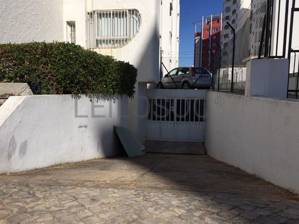 Armazém/ Loja · Loulé