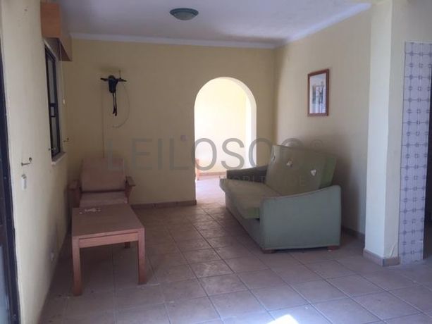 Apartamento T2 + 2 Arrecadações