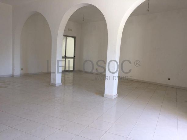 Centro Comercial · Loulé