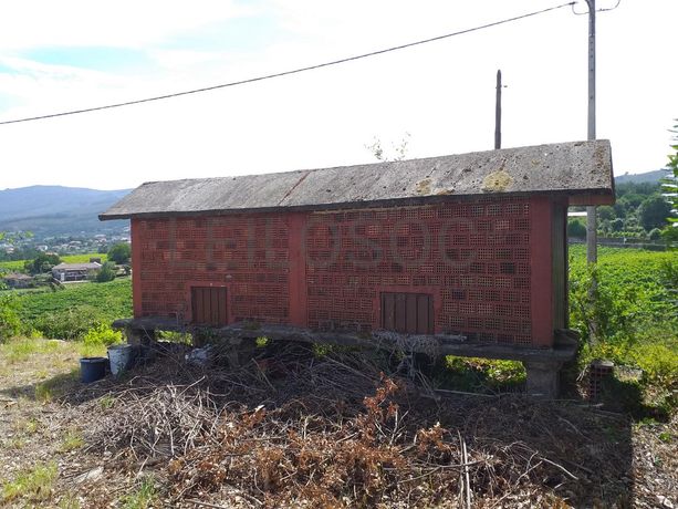 Quinta c/ Vinha · Valença