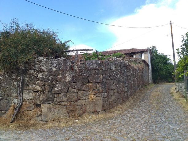 Quinta c/ Vinha · Valença