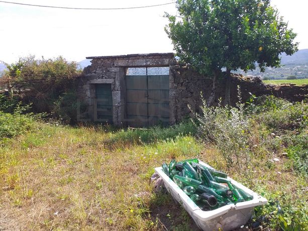 Quinta c/ Vinha · Valença