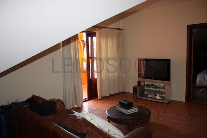 Moradia V4+1 · Baião