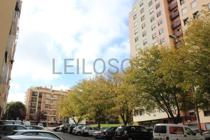 Fast Sale · Loja · Alfragide, Amadora