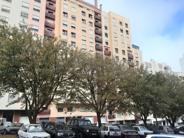 Apartamento T3 · Alfragide, Amadora