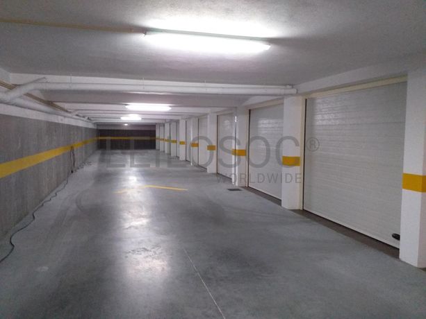 1/2 de Moradia V3 · Póvoa de Varzim