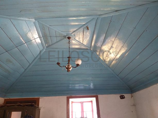 Raiz de Prédios Rústicos e Moradia · Cinfães