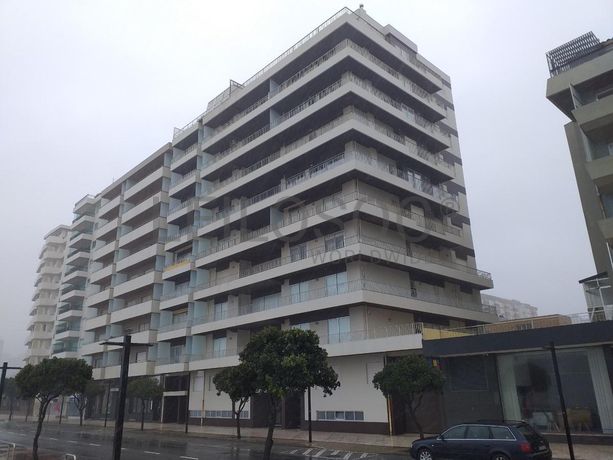 1/9 de Garagem e Arrumos · Póvoa de Varzim