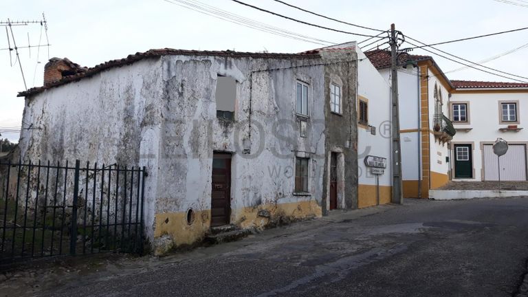 1/4 de Moradia V3 · Portalegre