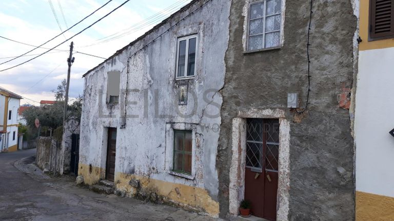 1/4 de Moradia V3 · Portalegre