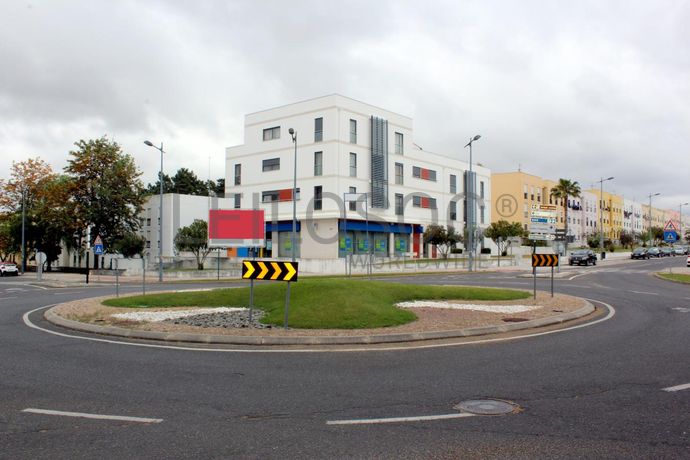 Loja · Santiago do Cacém, Setúbal