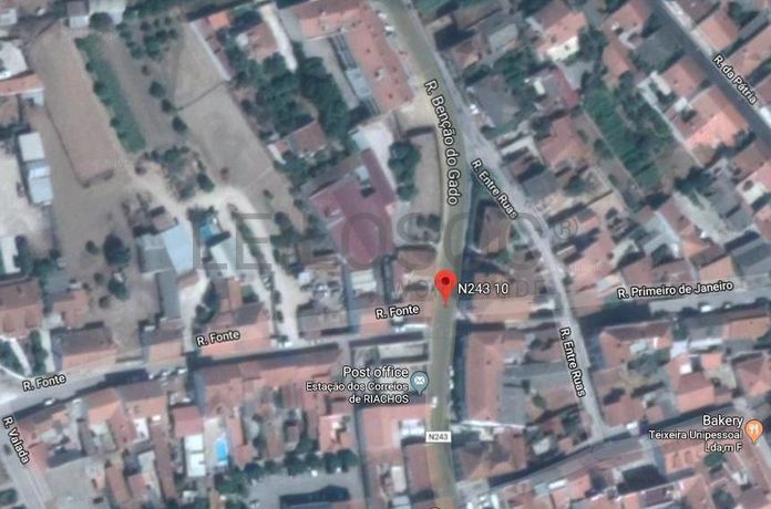 FAST SALE - Loja · Riachos · Torres Novas