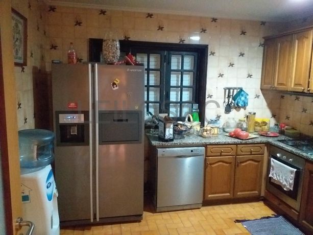 Moradia + Edifício · Vila Nova de Gaia