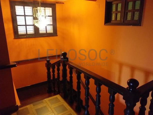 Moradia + Edifício · Vila Nova de Gaia