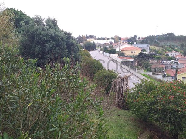 Moradia + Edifício · Vila Nova de Gaia