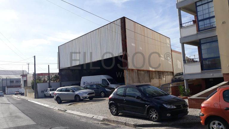 Armazém · Marinha Grande