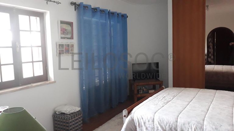 1/2 Moradia V5 · Torres Vedras