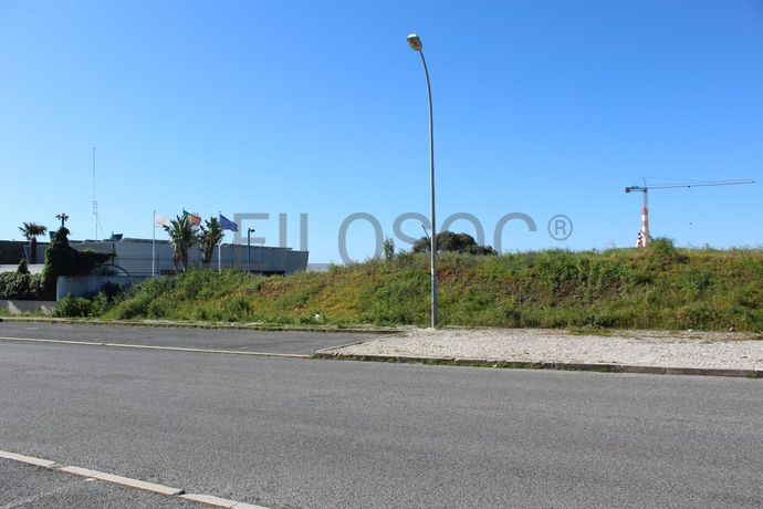 Lote para Construção · Alfragide