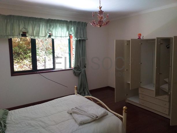 Moradia V2 · Montalegre