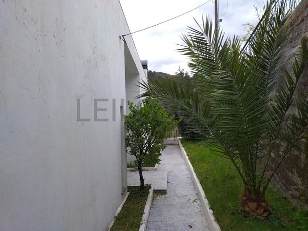 Moradia V2 · Montalegre