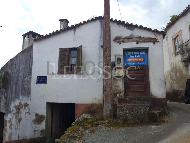 Moradia V2 (Restauro) · Miranda do Corvo, Coimbra