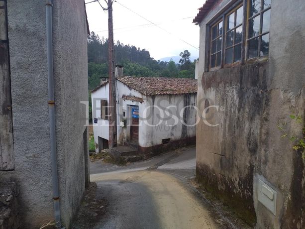 Moradia V2 (Restauro) · Miranda do Corvo, Coimbra