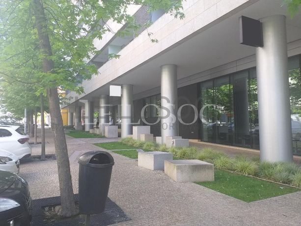 Apartamento T0 + Arrumos · Porto