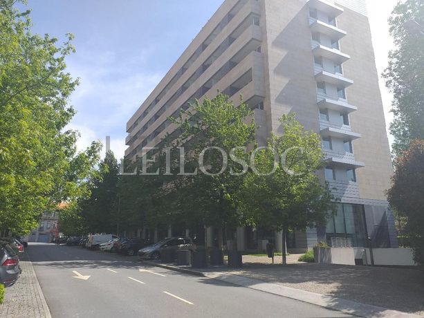 Apartamento T0 + Arrumos · Porto