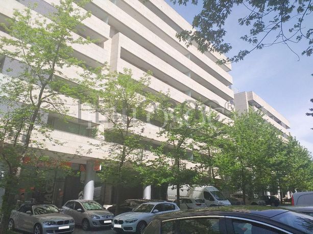 Apartamento T1 + Lugar de Garagem + Arrumos · Porto