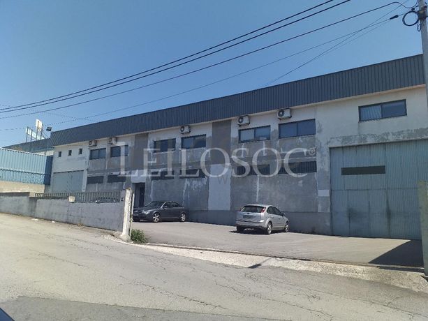 Nua Propriedade de Armazém · Santa Maria da Feira
