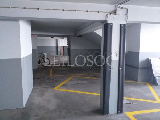 1/9 de Garagem e Arrumos · Póvoa de Varzim