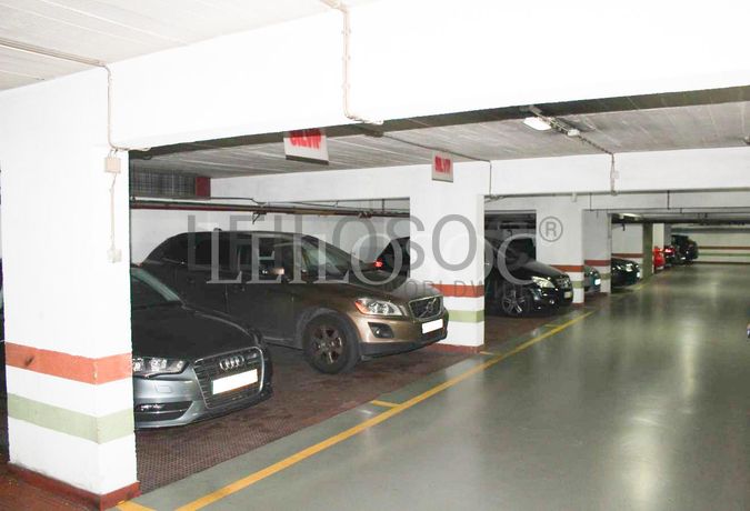 Escritórios + 4 Lugares de Garagem · Lisboa