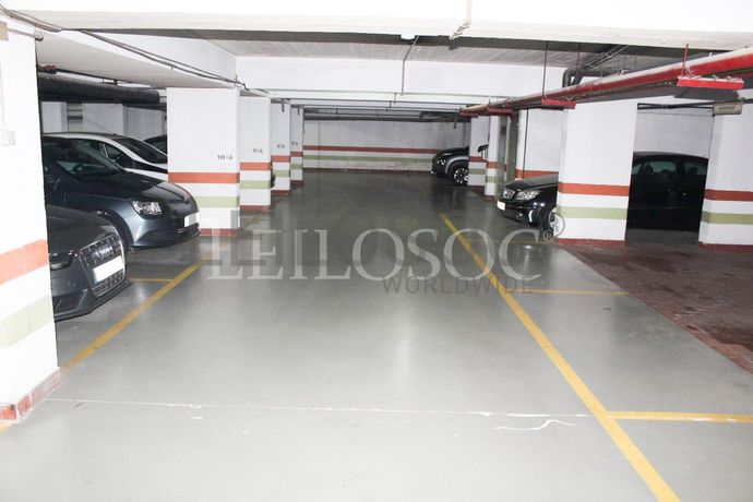 Escritórios + 4 Lugares de Garagem · Lisboa