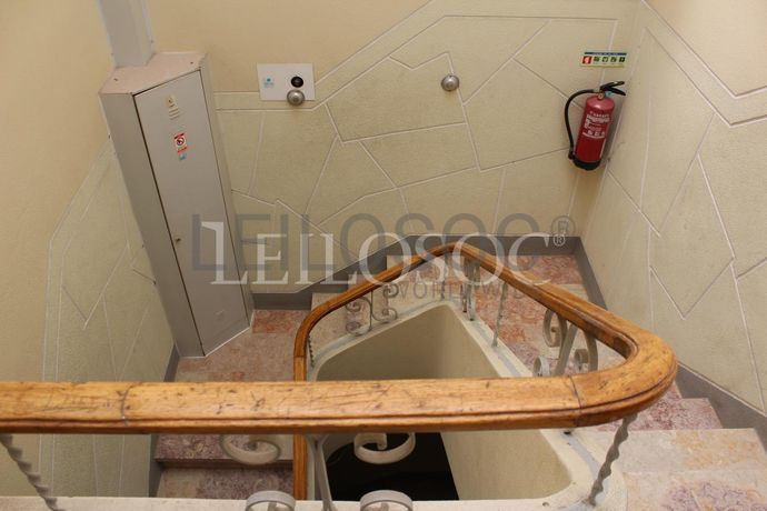 1/2 Apartamento T2 · Amadora