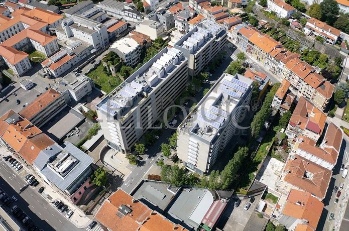 Apartamento T1 + Lugar de Garagem + Arrumos · Porto