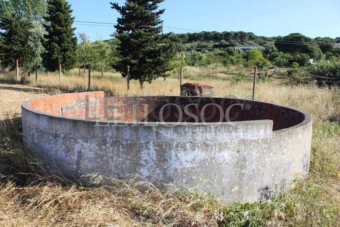 Proporção de 1/2 de Terreno · Azambuja