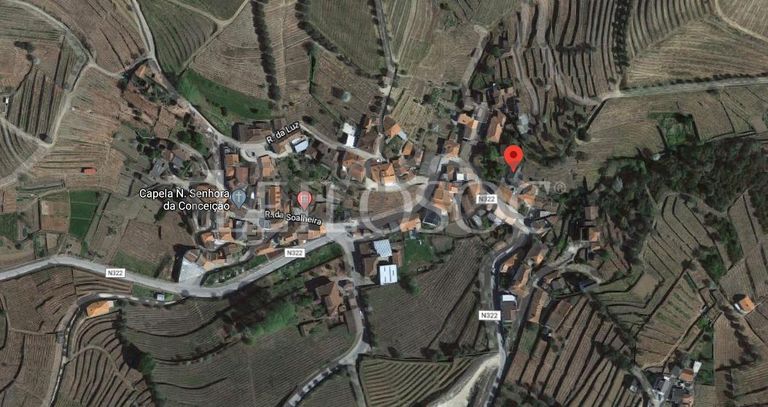 Moradia V2 · Alijó