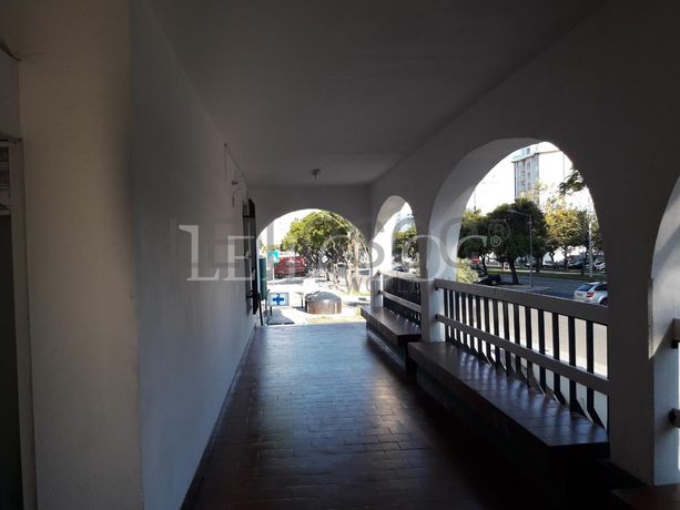 Centro Comercial Alsol · Quarteira