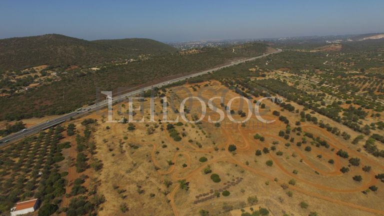 Terrenos · Campina de Baixo - S. Sebastião (Loulé)